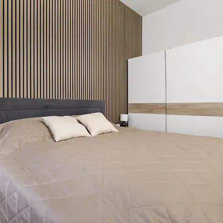 Cozy Near Center - Zizkov * Prague